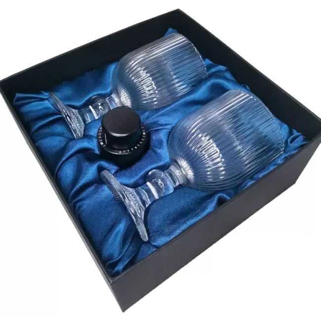 Подарочный набор для вина 2 бокала, вакуумная пробка AmiroTrend ABW-501 blue crystal - фото3