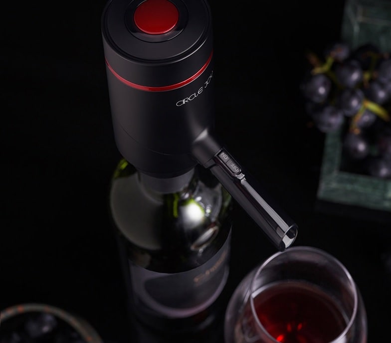 Электрический аэратор-диспенсер Xiaomi Circle Joy Decanter & Electric Separator CJ-XF JQ01 Электрический аэратор-диспенсер Xiaomi Circle Joy Decanter & Electric Separator CJ-XF JQ01