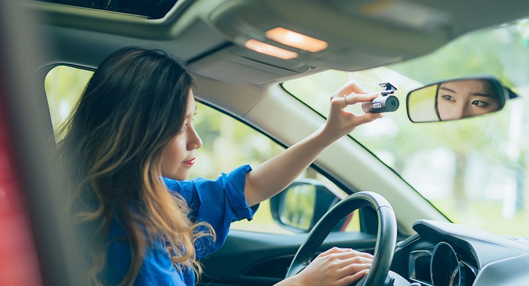 Автомобильный видеорегистратор Xiaomi Midrive D01 70mai Dash Cam (русская версия) Автомобильный видеорегистратор Xiaomi Midrive D01 70mai Dash Cam (русская версия)