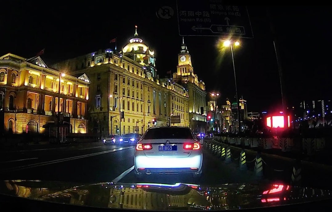 Автомобильный видеорегистратор Xiaomi Midrive D01 70mai Dash Cam (русская версия) Автомобильный видеорегистратор Xiaomi Midrive D01 70mai Dash Cam (русская версия)