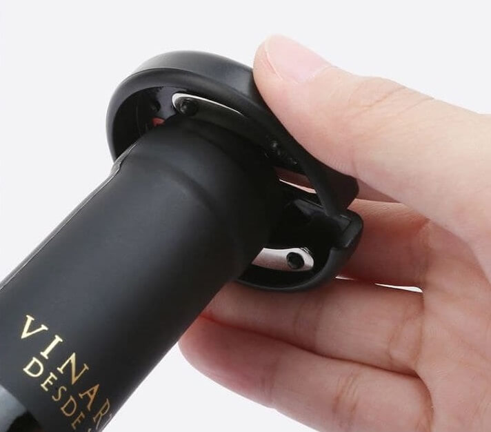 Набор для вина Xiaomi Circle Joy Black Samurai Wine Set 5 в 1 (CJ-TZ08) Набор для вина Xiaomi Circle Joy Black Samurai Wine Set 5 в 1 (CJ-TZ08)