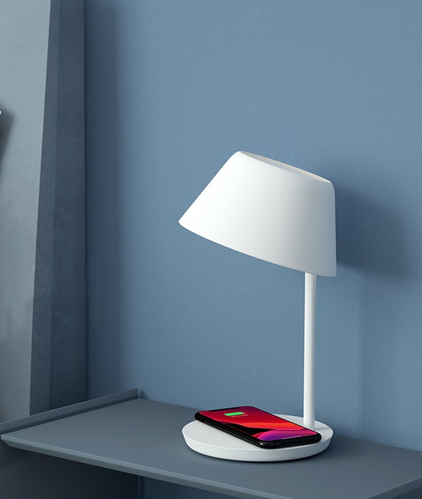 Настольная лампа с функцией беспроводной зарядки Xiaomi Yeelight LED Table Lamp Pro YLCT03YL Настольная лампа с функцией беспроводной зарядки Xiaomi Yeelight LED Table Lamp Pro YLCT03YL