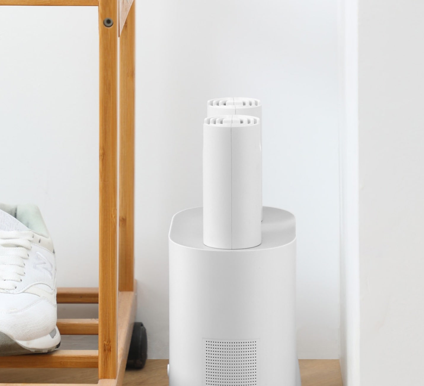 Сушилка для обуви Xiaomi Deerma DEM-HX20 Shoe Dryer белая Сушилка для обуви Xiaomi Deerma DEM-HX20 Shoe Dryer белая