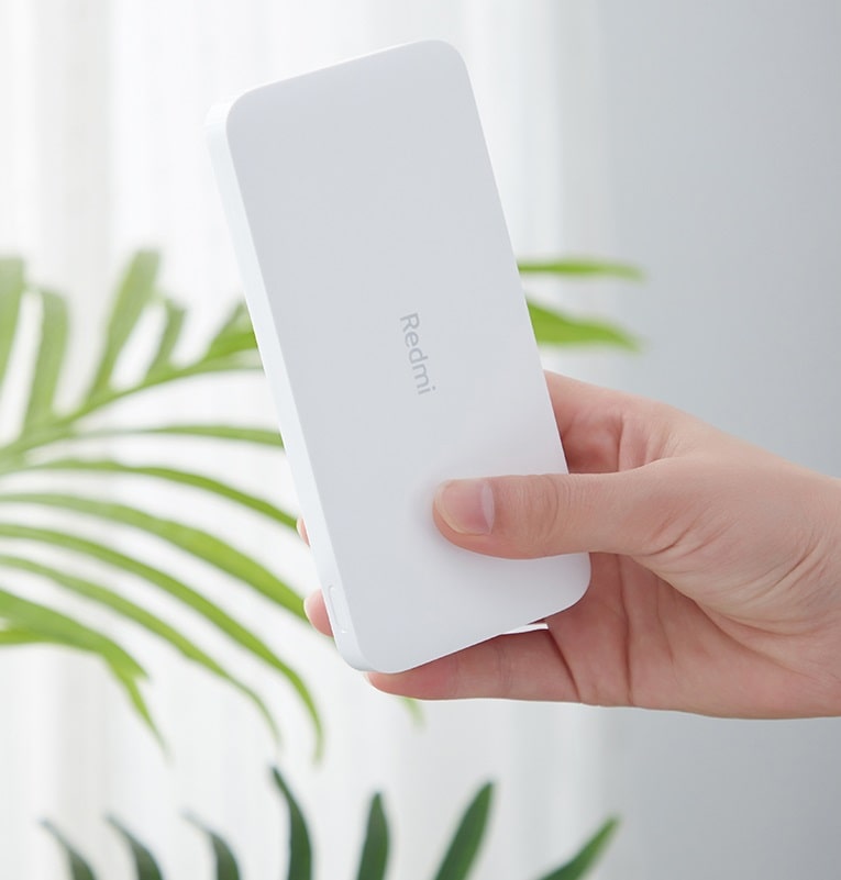 Внешний аккумулятор Redmi Power Bank 10000mAh белый Внешний аккумулятор Redmi Power Bank 10000mAh белый
