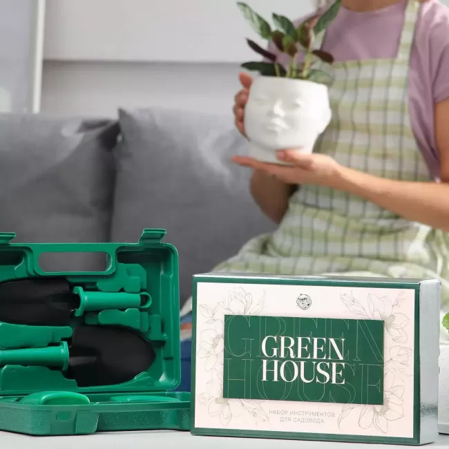 Подарочный набор садового инструмента в чемодане Green house GH-01 5 предметов