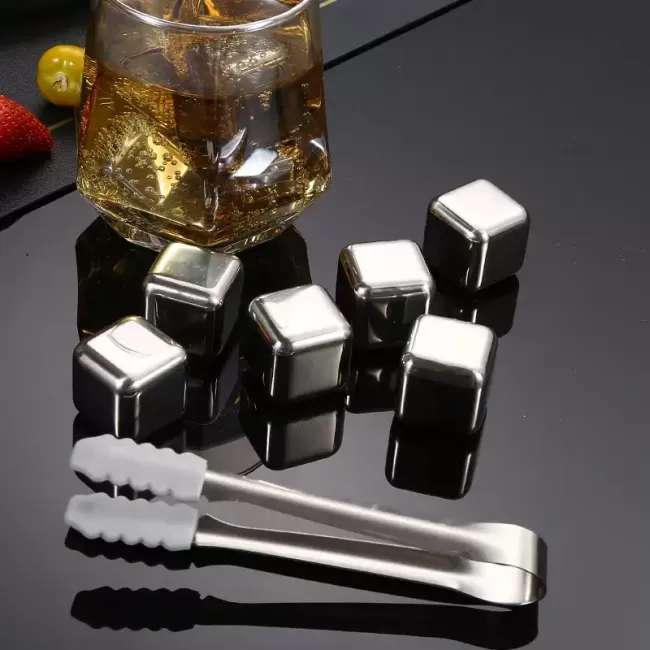 Охлаждающие камни для виски  набор 8 штук, щипцы Whiskey Gift Set - фото3