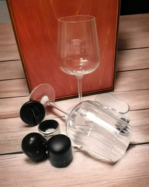 Набор аксессуаров для вина Amiro Wine Gift AWG-001