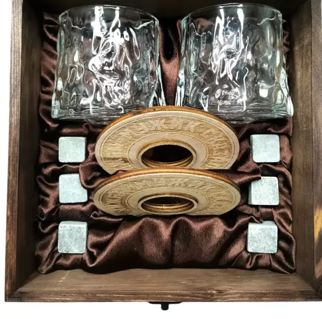 Подарочный набор с камнями для виски в деревянной шкатулке AmiroTrend ABS-204w - фото6