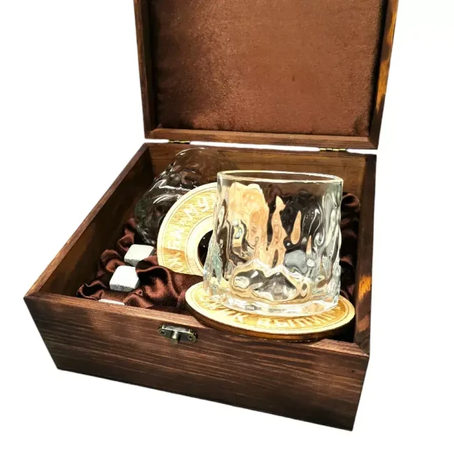 Подарочный набор с камнями для виски в деревянной шкатулке AmiroTrend ABS-204w - фото2