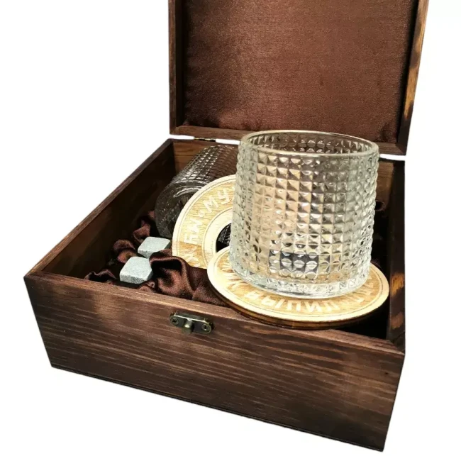 Подарочный набор с камнями для виски в деревянной шкатулке AmiroTrend ABS-205w - фото2