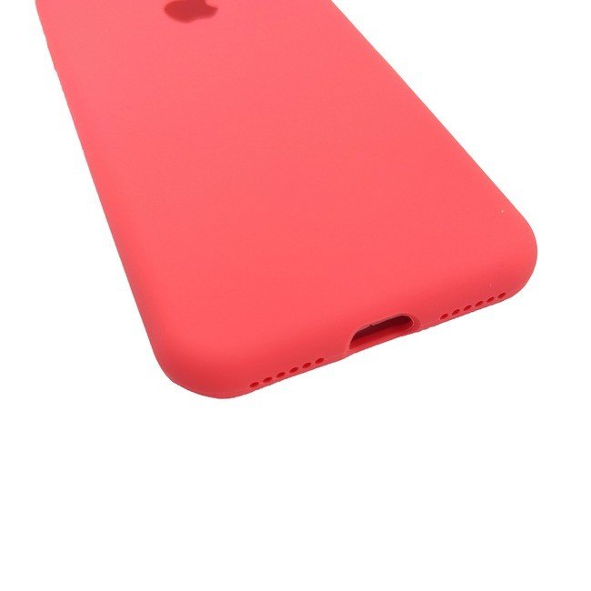 Чехол для Apple iPhone 7/8 силиконовый (закрытый низ) розовый
